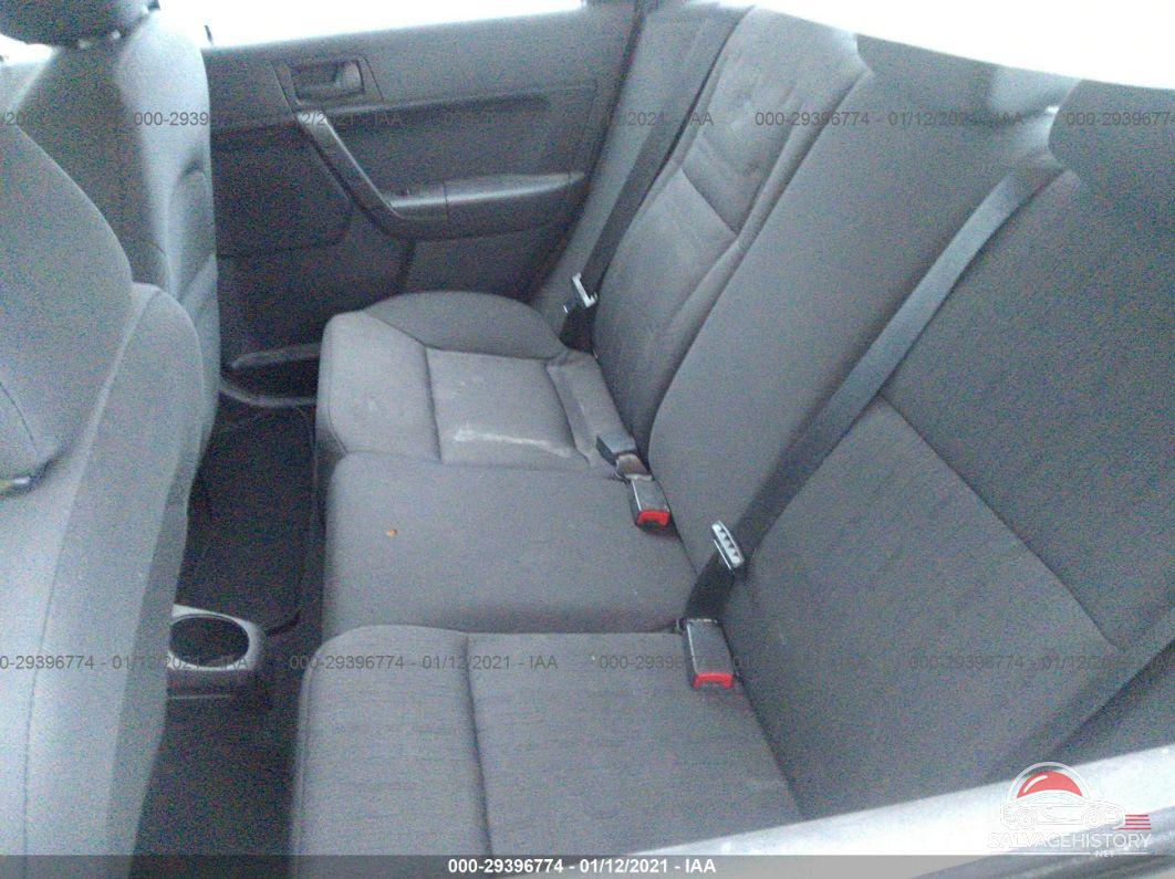 1FAHP3FN8AW248567 2010 FORD FOCUS photo no. 8