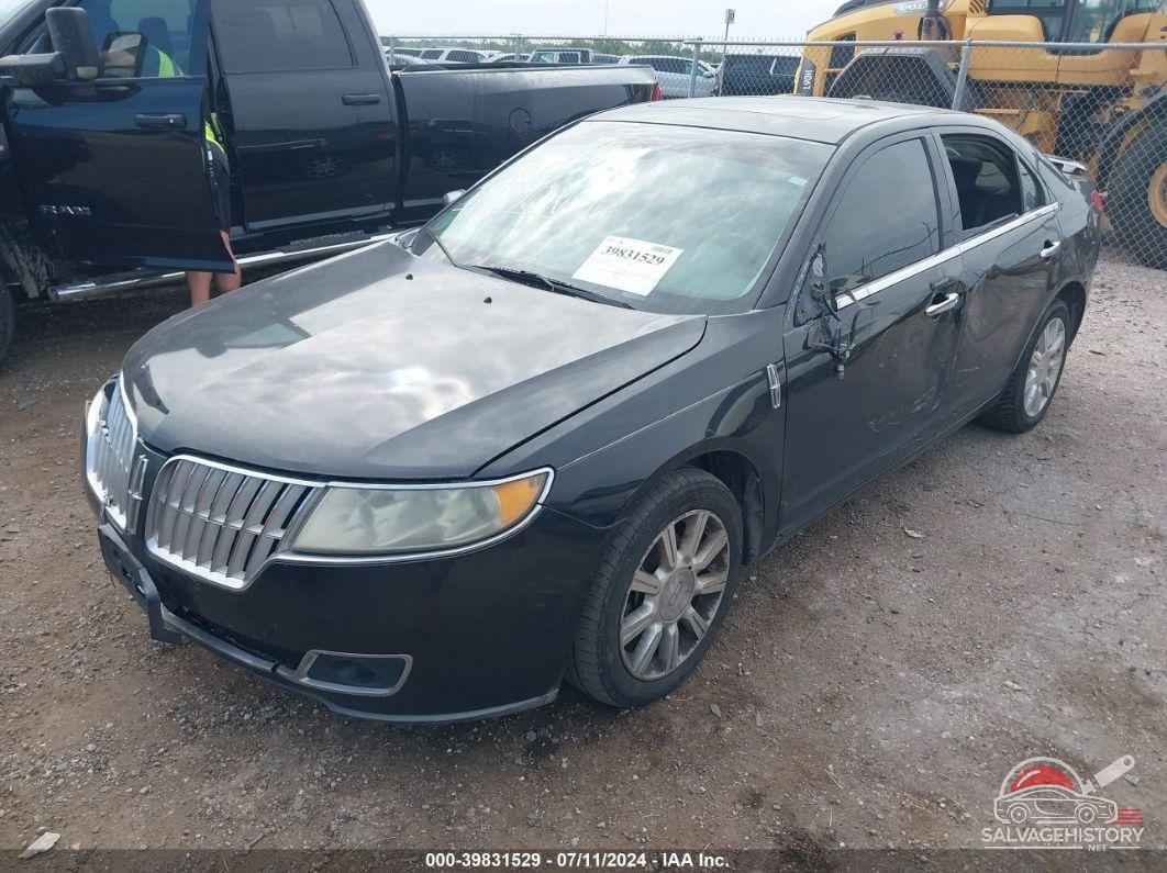 3LNHL2GC6AR609645 2010 LINCOLN MKZ photo no. 2