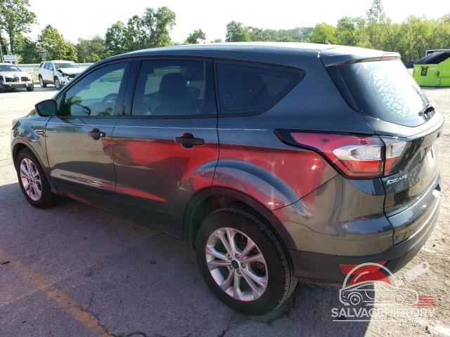1FMCU0F7XHUD15944 2017 FORD ESCAPE photo no. 2