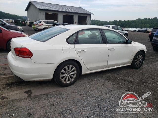 1VWAP7A34DC072046 2013 VOLKSWAGEN PASSAT photo no. 3