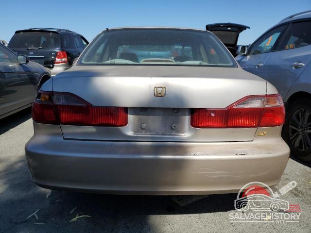 3HGCG6650YG702584 2000 HONDA ACCORD photo no. 6