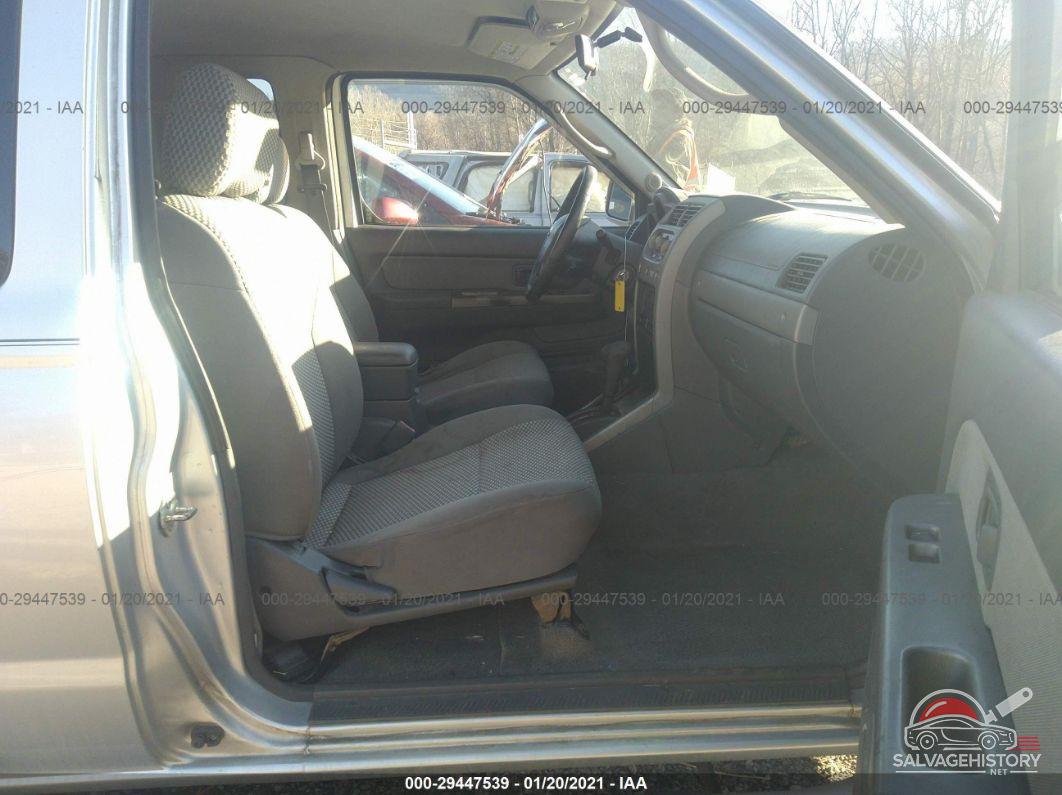 1N6ED26Y32C327722 2002 NISSAN FRONTIER 4WD photo no. 5