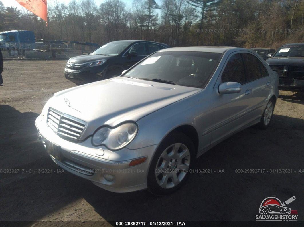 WDBRF87H16F785181 2006 MERCEDES-BENZ C-CLASS photo no. 2