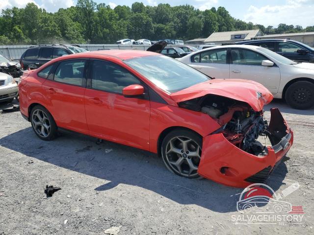 1FAHP3F24CL420667 2012 FORD FOCUS photo no. 4