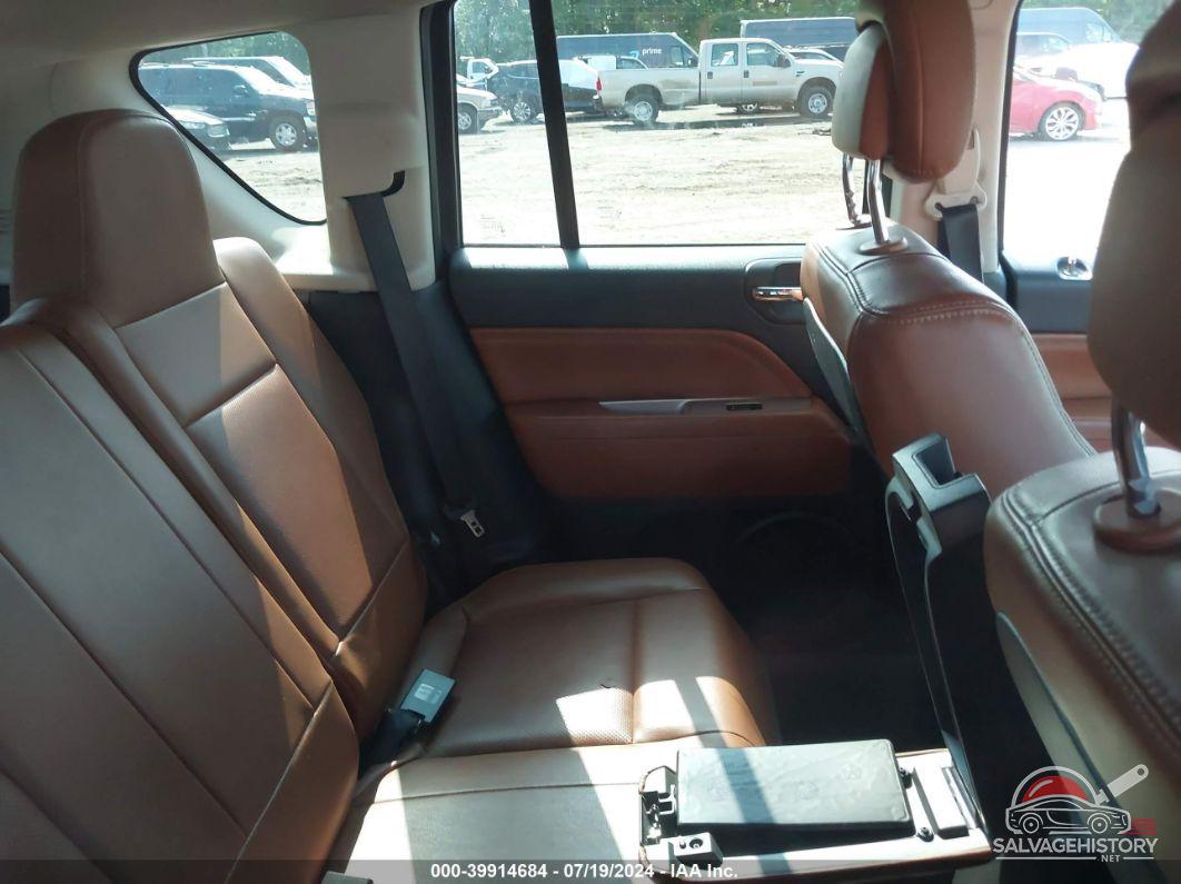 1C4NJDCB1ED651404 2014 JEEP COMPASS photo no. 8