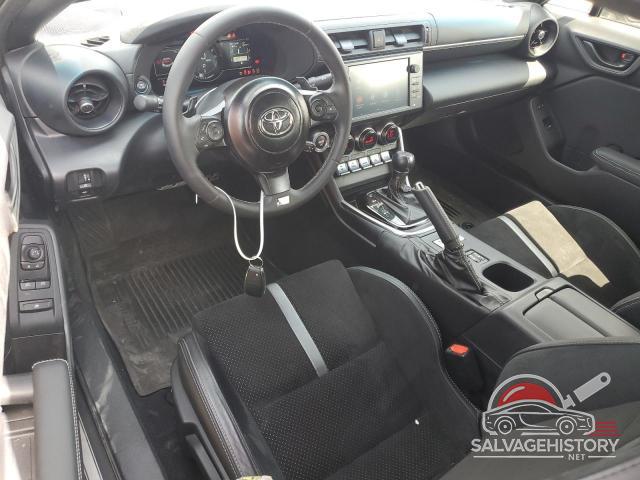 JF1ZNBF10P8761701 2023 TOYOTA GR 86 PREM photo no. 8