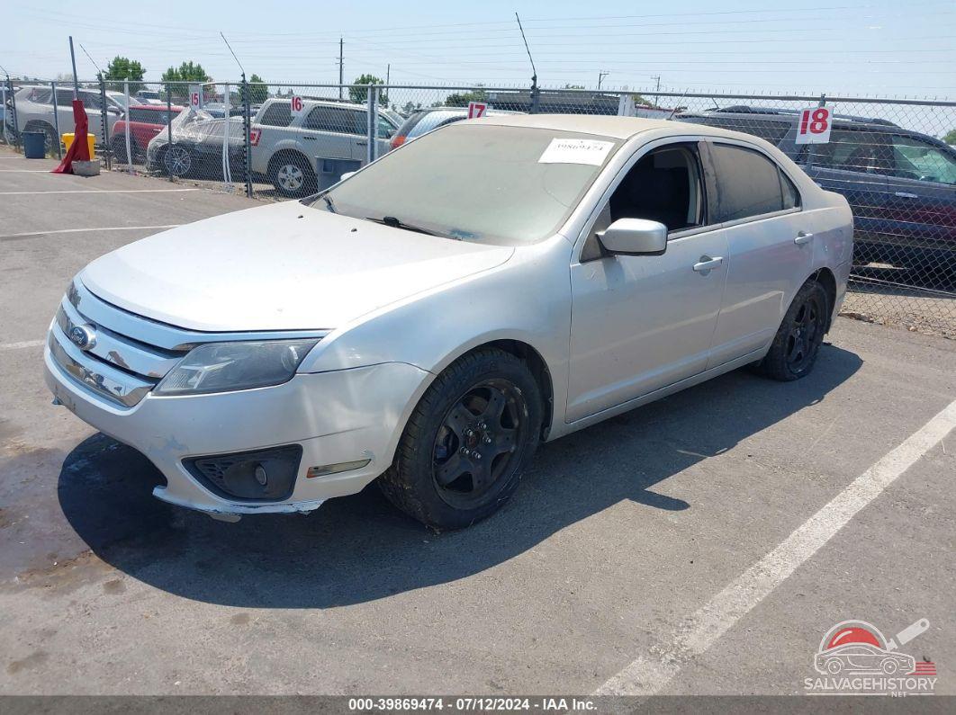 3FAHP0HA9BR135319 2011 FORD FUSION photo no. 2