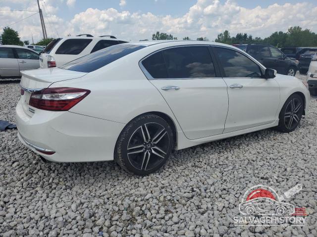 1HGCR2F1XHA217254 2017 HONDA ACCORD photo no. 3