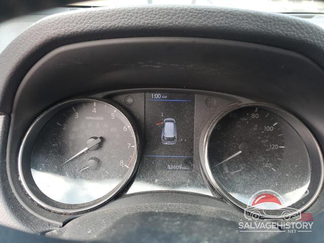 KNMAT2MV2JP560575 2018 NISSAN ROGUE photo no. 9