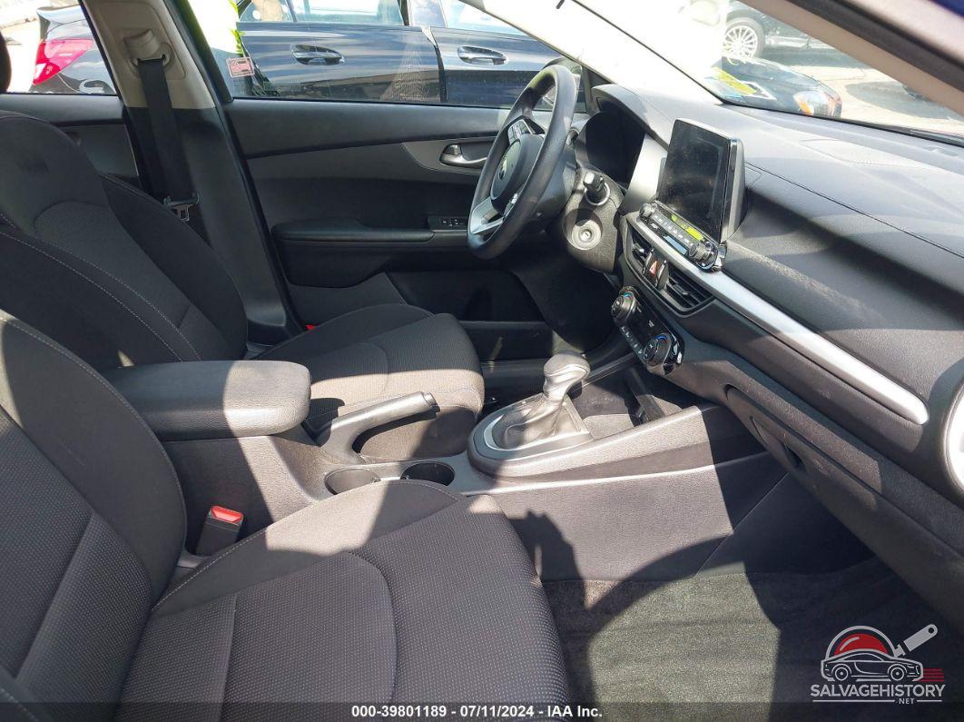 3KPF24AD9KE103943 2019 KIA FORTE photo no. 5