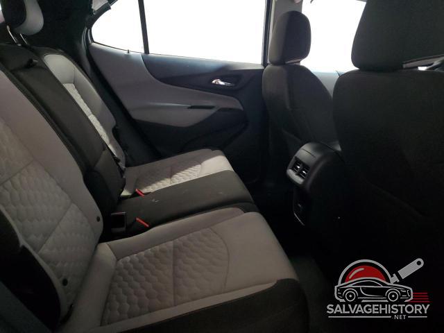 2GNAXREV8J6125952 2018 CHEVROLET EQUINOX photo no. 11