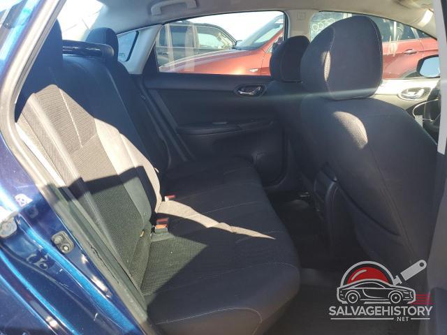3N1AB7AP0JY222440 2018 NISSAN SENTRA photo no. 10
