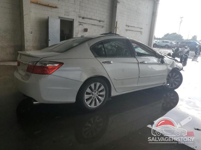 1HGCR3F97EA002051 2014 HONDA ACCORD photo no. 3