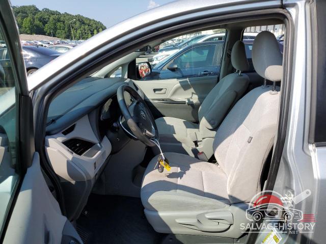 5TDZZ3DC5LS033032 2020 TOYOTA SIENNA photo no. 7