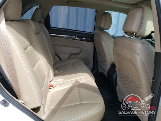 5XYKUDA2XBG034786 2011 KIA SORENTO photo no. 10