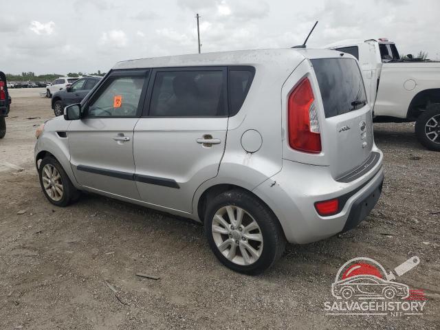 KNDJT2A63C7423192 2012 KIA SOUL photo no. 2