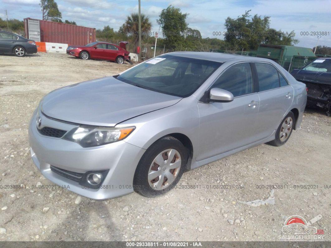 4T1BF1FK3EU374474 2014 TOYOTA CAMRY photo no. 2