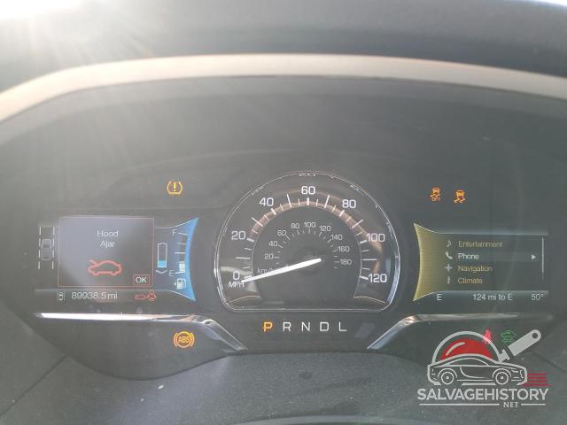 3LN6L2LU3GR628233 2016 04 MKZ photo no. 9