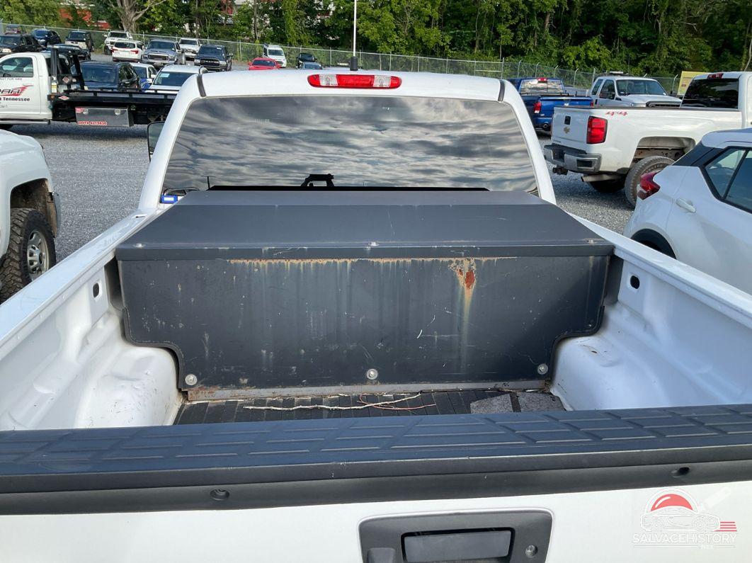 3GCPKSE32BG361140 2011 CHEVROLET SILVERADO 1500 photo no. 4