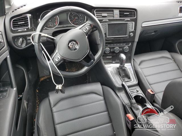 3VW217AU7HM035947 2017 VOLKSWAGEN GOLF photo no. 8