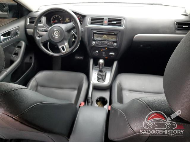 3VWDX7AJ3DM295267 2013 VOLKSWAGEN JETTA photo no. 8