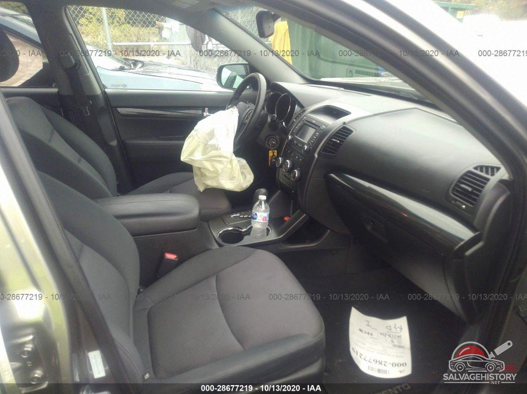 5XYKTDA61DG417900 2013 KIA SORENTO photo no. 5