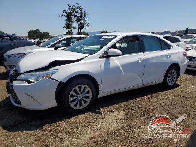 4T1BF1FK1HU692131 2017 TOYOTA CAMRY photo no. 9