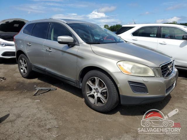 YV4902DZ3B2180476 2011 VOLVO XC60 photo no. 4