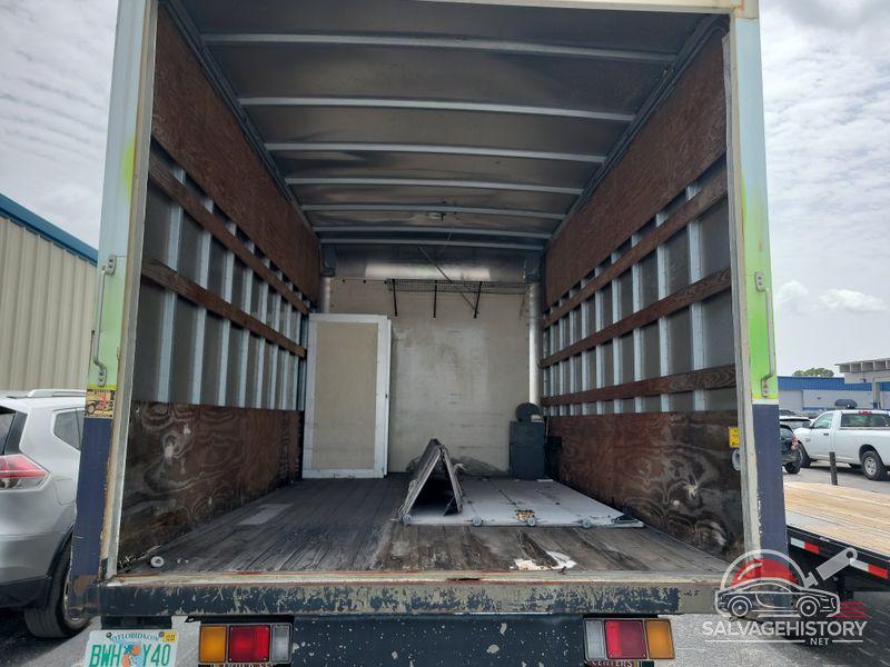 54DB4W1B3CS802949 2012 ISUZU NPR photo no. 2