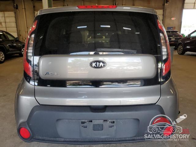 KNDJN2A21F7168747 2015 KIA SOUL photo no. 6
