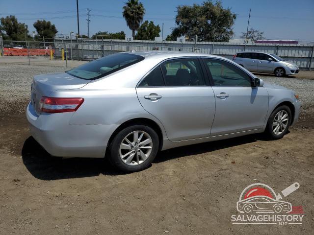 4T1BF3EK0BU724989 2011 TOYOTA CAMRY photo no. 3
