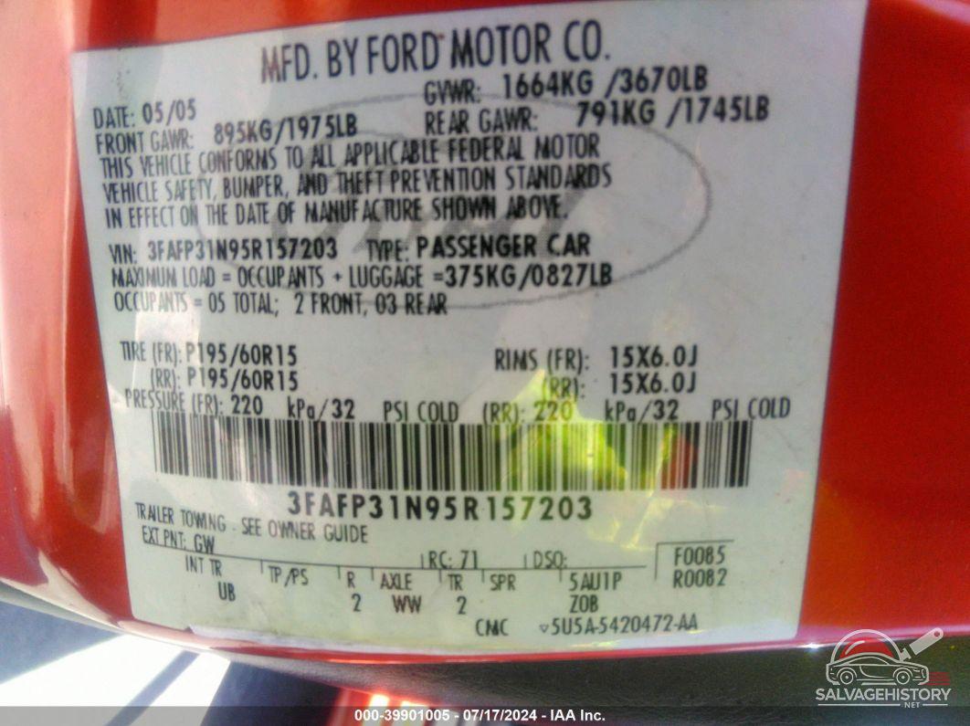 3FAFP31N95R157203 2005 FORD FOCUS photo no. 9