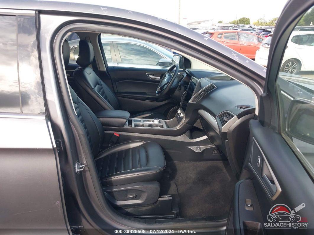 2FMPK4J95NBA39066 2022 FORD EDGE photo no. 5