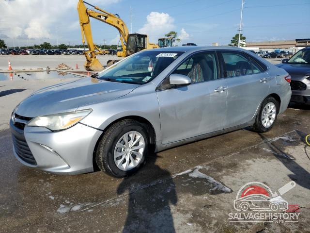 4T1BF1FK0FU927390 2015 TOYOTA CAMRY photo no. 1