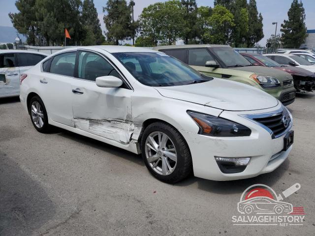 1N4AL3AP4DN402644 2013 NISSAN ALTIMA photo no. 4