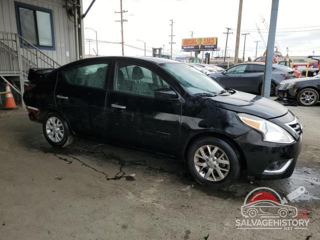 3N1CN7AP6HL865026 2017 NISSAN VERSA photo no. 4