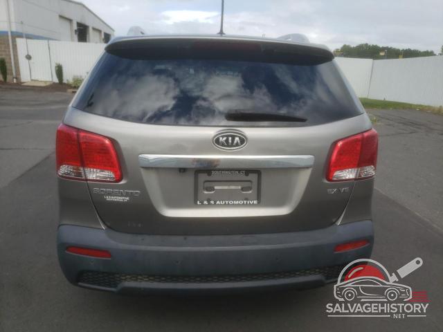 5XYKUDA28BG062232 2011 KIA SORENTO photo no. 6