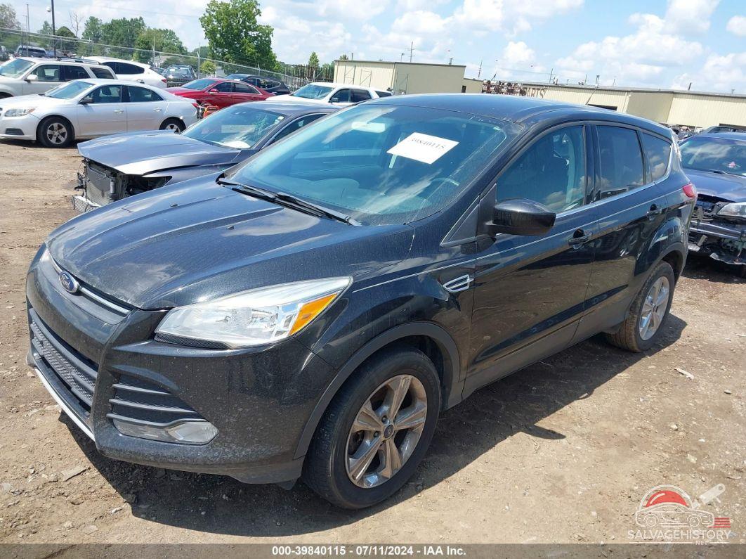1FMCU9GX3FUB18615 2015 FORD ESCAPE photo no. 2
