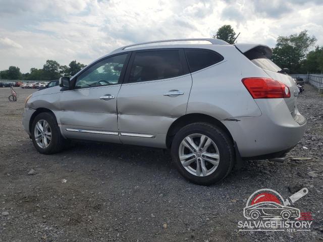 JN8AS5MV9DW619673 2013 NISSAN ROGUE photo no. 2