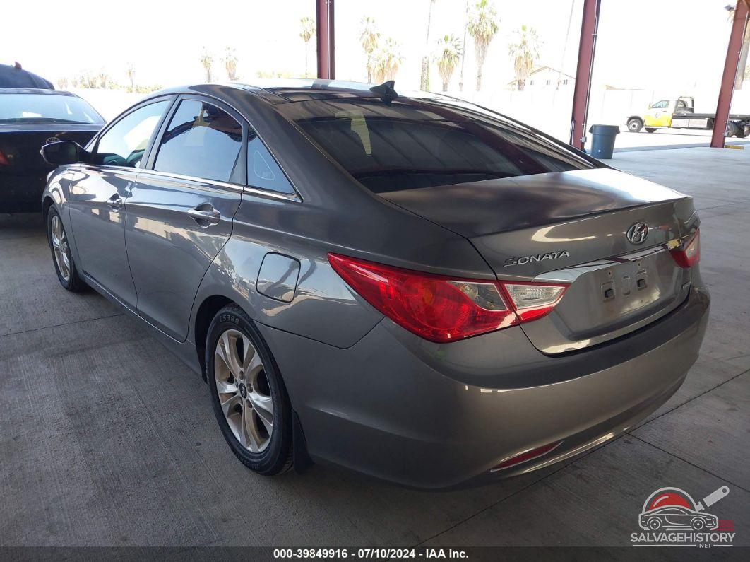 5NPEC4AC5DH628562 2013 HYUNDAI SONATA photo no. 3