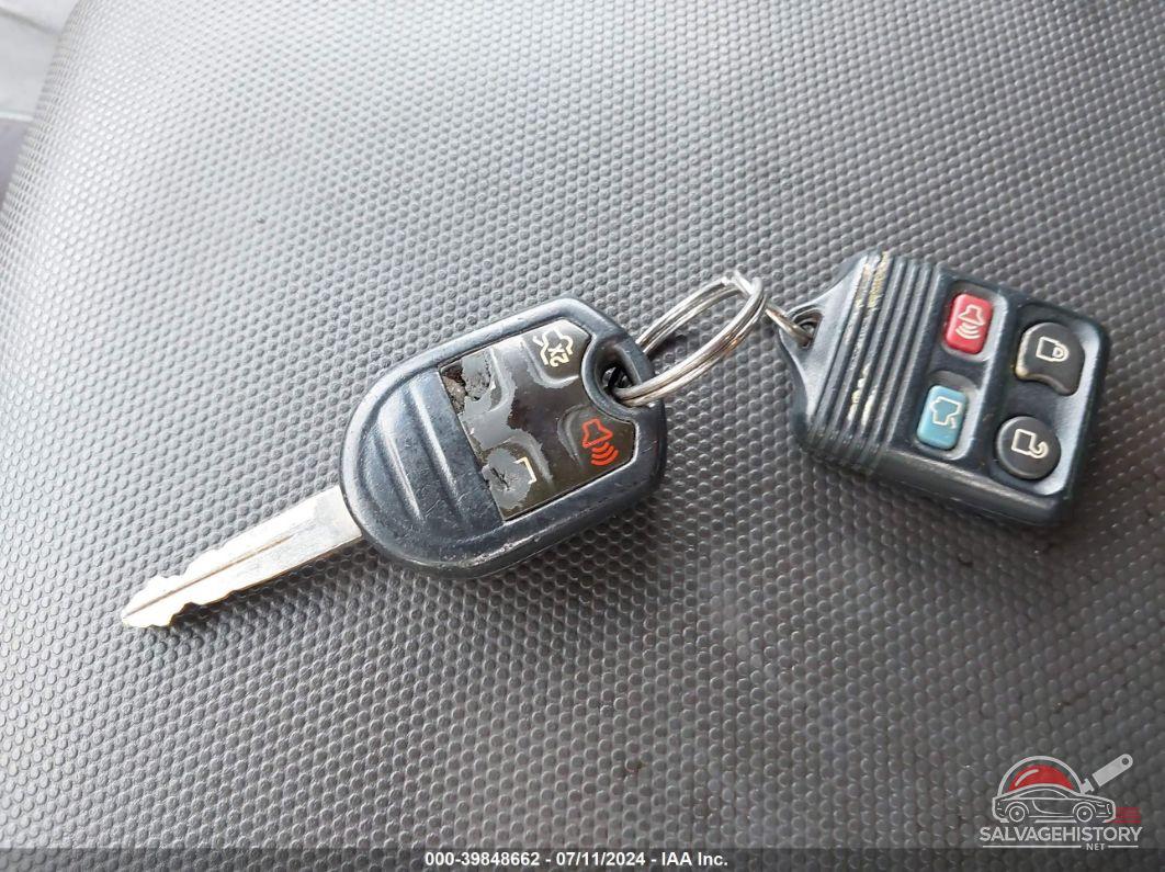1FMCU0EG4BKC42851 2011 FORD ESCAPE photo no. 11