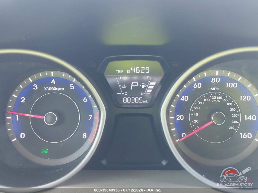 KMHDH4AE6FU390417 2015 HYUNDAI ELANTRA photo no. 7