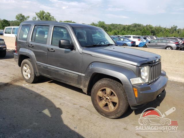 1C4PJMAK9CW216871 2012 JEEP LIBERTY photo no. 4