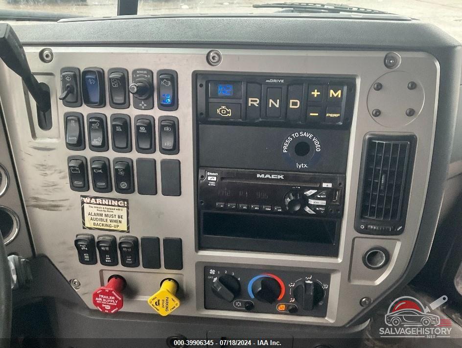 1M1AW21Y5GM075430 2016 MACK 600 photo no. 7