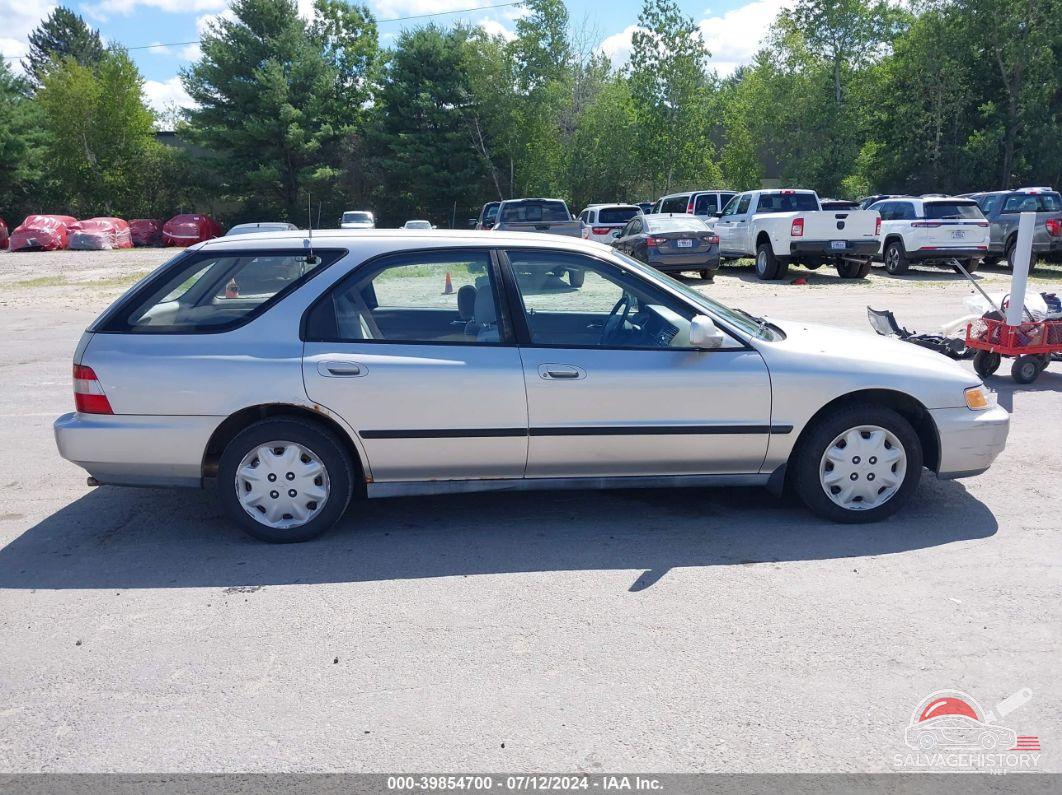 1HGCE1823VA002113 1997 HONDA ACCORD photo no. 6
