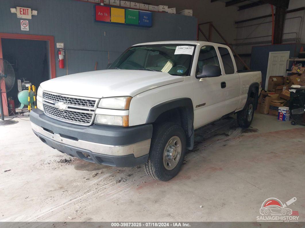 1GCHK29U15E101721 2005 CHEVROLET SILVERADO photo no. 2
