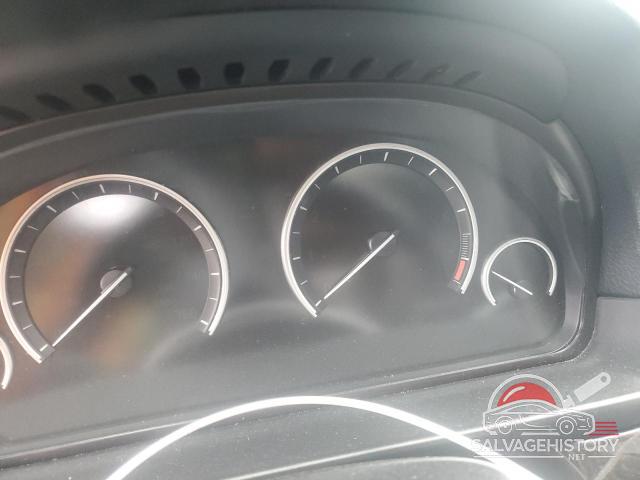 WBA5A5C55FD516151 2015 BMW 5 SERIES photo no. 9