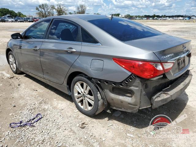 5NPEB4AC4DH684494 2013 HYUNDAI SONATA photo no. 2