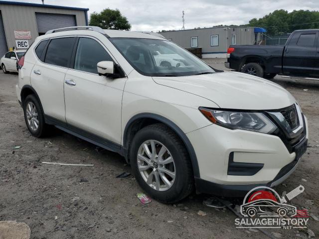 JN8AT2MV0HW284207 2017 NISSAN ROGUE photo no. 4