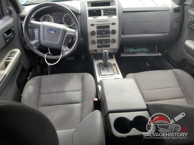 1FMCU9DG8AKC23515 2010 FORD ESCAPE photo no. 8